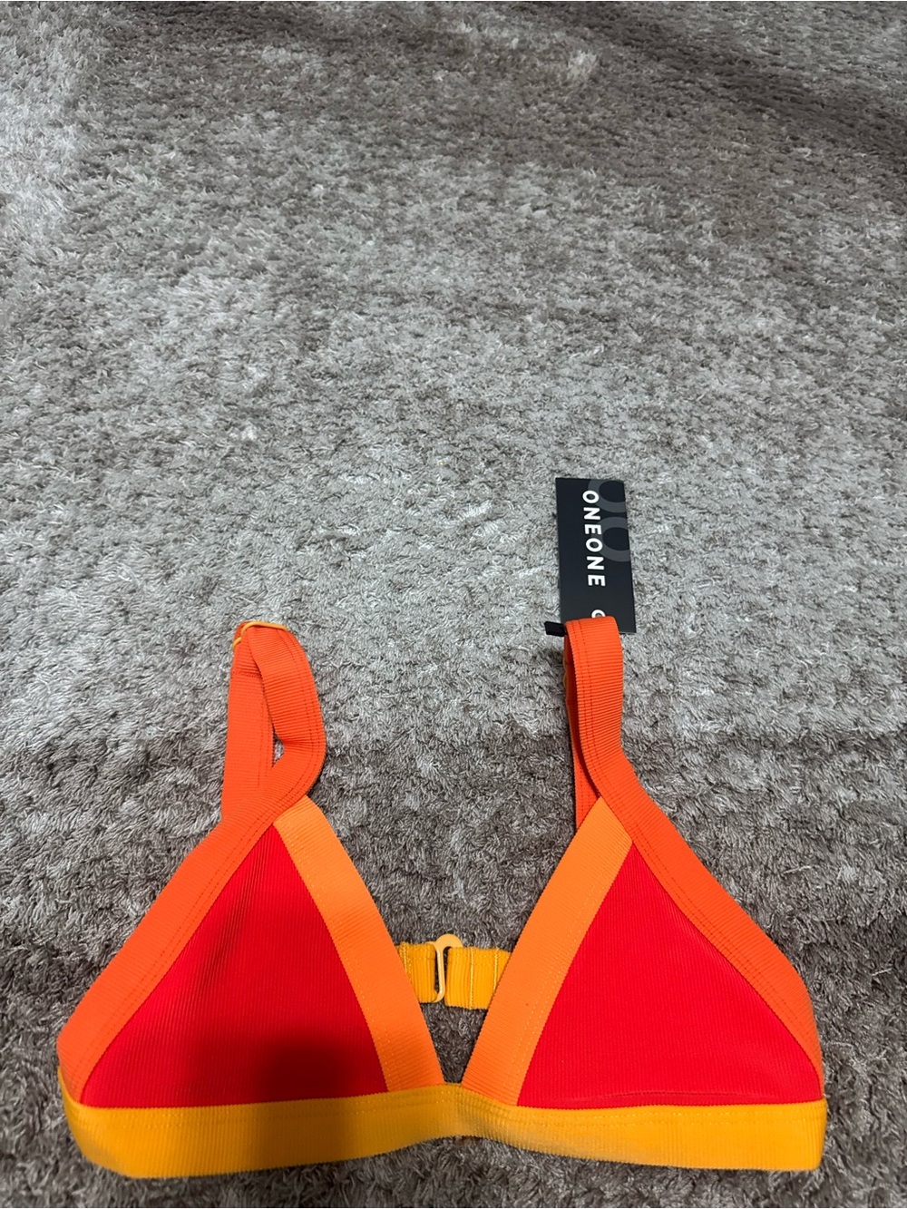 Oneone swim top